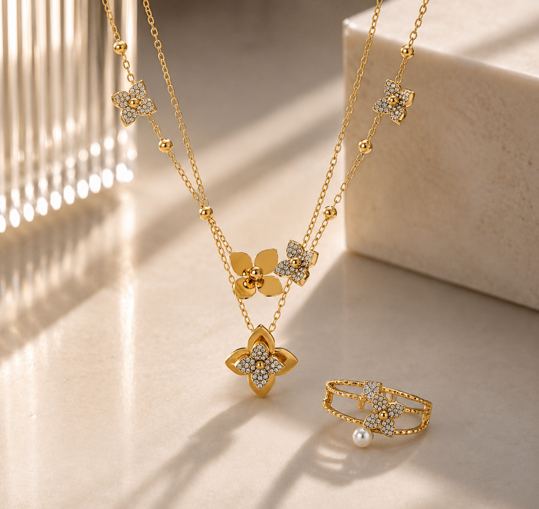 Luxury Style Four-Petal Flower Zircon Jewelry Set