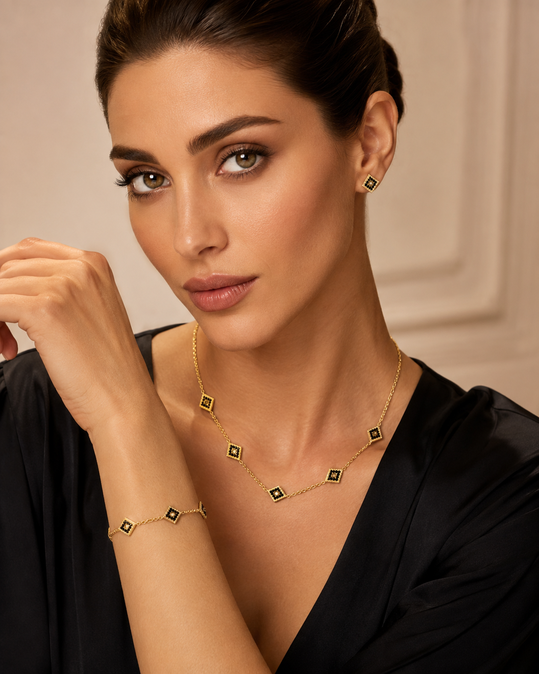 Black | Blue Tint Jewelry Set