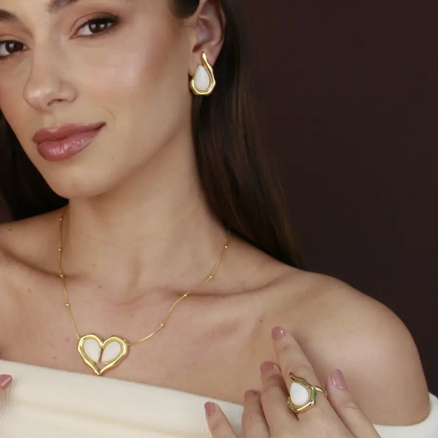 Mother of Pearl Heart Jewelry Set | 18k Gold Plated